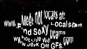 virtual redhead stripper girl performs