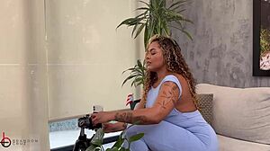 Brandon Cruz drills Carla Morelli's big ebony ass hard