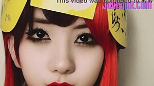 嘿，这些饥渴的cosplay荡妇想要你的贡品在热ASMR动作中！