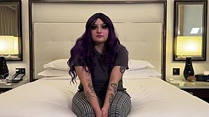 Casting curvy thick amateur stranger comes to hotel for audition