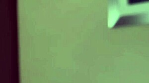 黑人荡妇提供客房服务内射与BBC