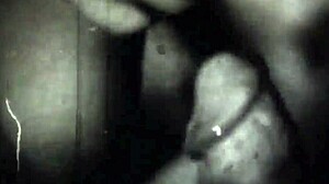 复古怀旧绘画探索色情幻想