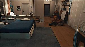 入侵者卡通同性传奇版。