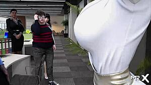 Fashionbusiness kiss me girlfriend e3 27 gameplay scene.