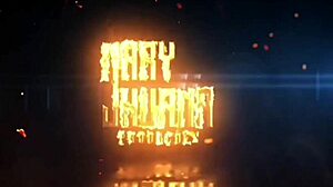 Mary Jhuana flashes her huge tits