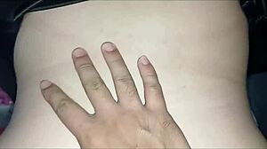 老师下垂大奶榨学生巨屌