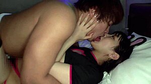 舔屌赚小费光溜溜3