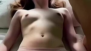 This pretty AI girl's curvy body bounces wildly in bed sex!